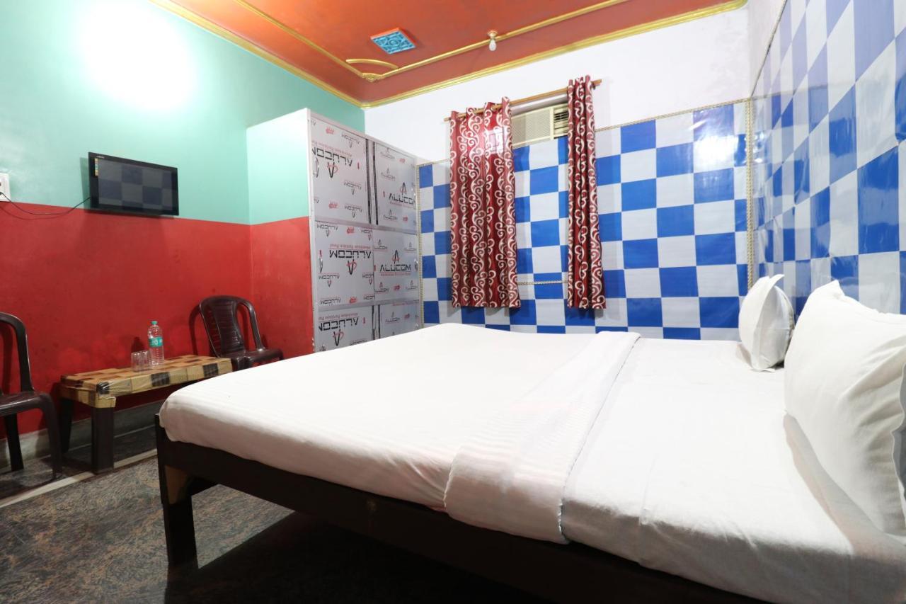 Oyo 27695 Hotel Relation Kanpur Bagian luar foto