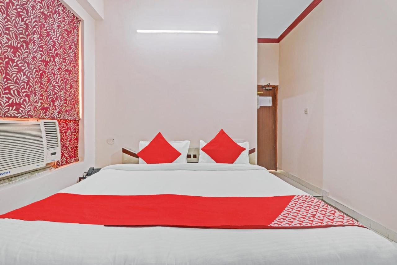 Oyo 27695 Hotel Relation Kanpur Bagian luar foto