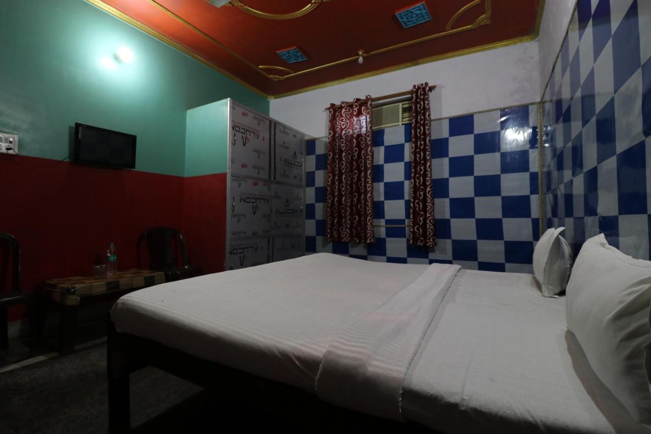 Oyo 27695 Hotel Relation Kanpur Bagian luar foto