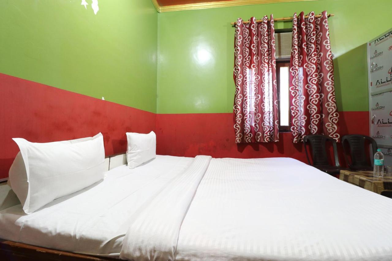 Oyo 27695 Hotel Relation Kanpur Bagian luar foto